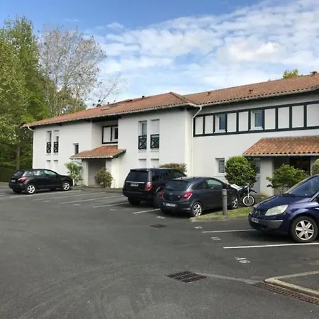 Haristeguy-bien Moderne Avec Confort 700m Des Commerces Apartment *